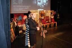 dscf9382.jpg-Wielki finał 4 edycji Krakowskiego Teatru Międzydomowego.