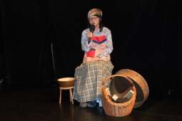 dscf9431.jpg-Wielki finał 4 edycji Krakowskiego Teatru Międzydomowego.