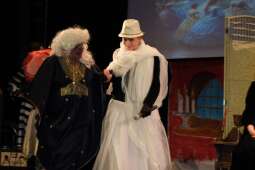 dscf9568.jpg-Wielki finał 4 edycji Krakowskiego Teatru Międzydomowego.