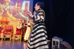 dscf9606.jpg-Wielki finał 4 edycji Krakowskiego Teatru Międzydomowego.