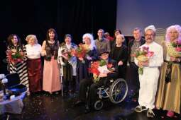 dscf9748.jpg-Wielki finał 4 edycji Krakowskiego Teatru Międzydomowego.