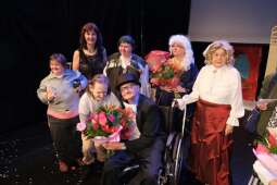 dscf9756.jpg-Wielki finał 4 edycji Krakowskiego Teatru Międzydomowego.