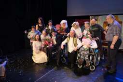 dscf9757.jpg-Wielki finał 4 edycji Krakowskiego Teatru Międzydomowego.