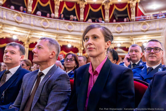 Policja, jubileusz, kobiety, 100 lat, Klaman, Teatr Słowackiego, zdjęcia