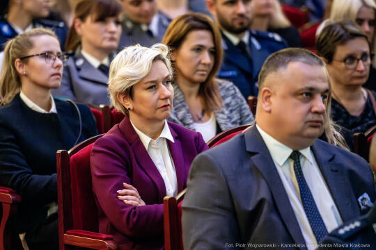 Policja, jubileusz, kobiety, 100 lat, Klaman, Teatr Słowackiego, zdjęcia