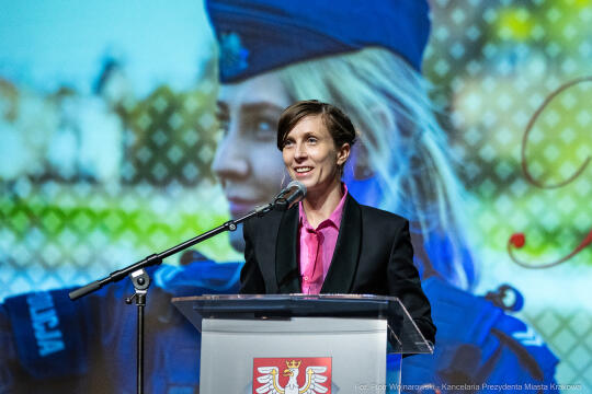 Policja, jubileusz, kobiety, 100 lat, Klaman, Teatr Słowackiego, zdjęcia