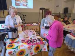 3b0u87n5.jpg-Mydełkowe warsztaty.