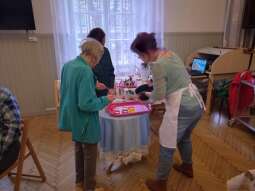 zjyt4ei3.jpg-Mydełkowe warsztaty.