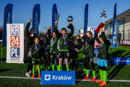 gj160325_048.jpg-Za nami pierwsza edycja turnieju piłkarskiego dla dziewczynek