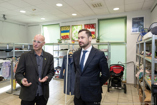 pw_439_004_fot. piotr wojnarowski.jpg-Miszalski, zdjęcia, JCC, Jewish Community Centre, wizyta