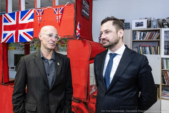 pw_439_008_fot. piotr wojnarowski.jpg-Miszalski, zdjęcia, JCC, Jewish Community Centre, wizyta