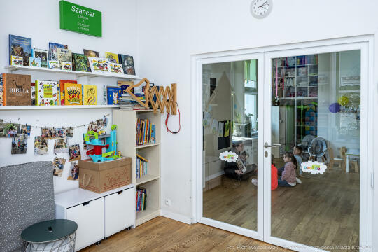 pw_439_012_fot. piotr wojnarowski.jpg-Miszalski, zdjęcia, JCC, Jewish Community Centre, wizyta