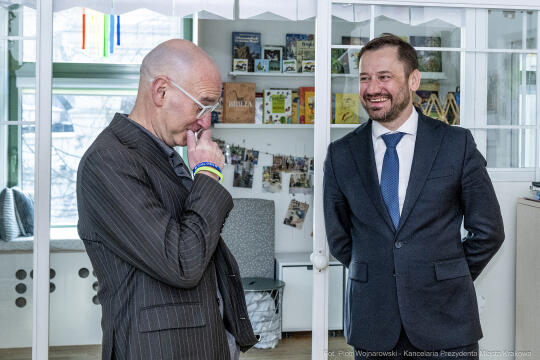 pw_439_016_fot. piotr wojnarowski.jpg-Miszalski, zdjęcia, JCC, Jewish Community Centre, wizyta