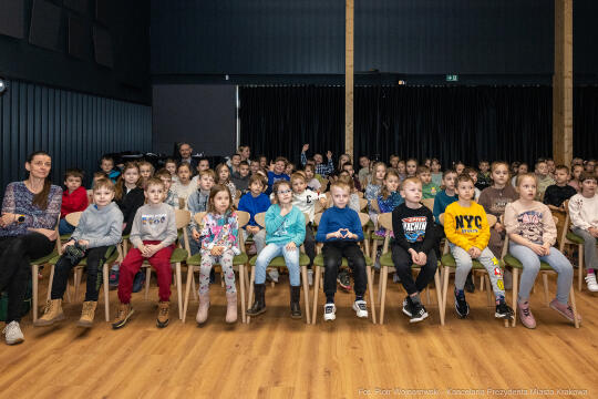 Miszalski, zdjęcia, smartfon, przedstawienie, Straż Miejska, profilaktyka, Centrum Kultury Podgór