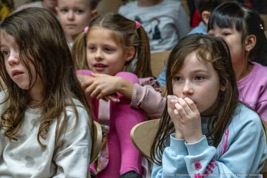 Miszalski, zdjęcia, smartfon, przedstawienie, Straż Miejska, profilaktyka, Centrum Kultury Podgór