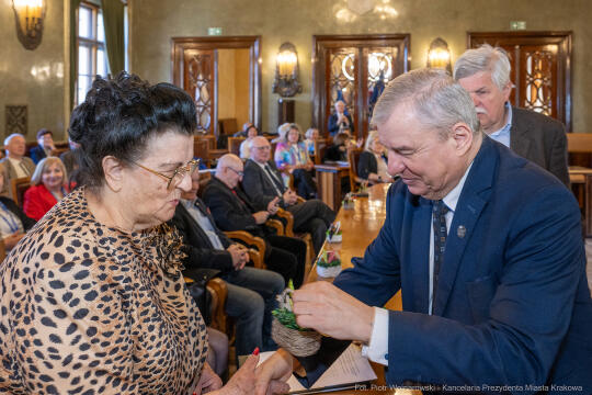 Krakowska Rada Seniorów, Sobiesław Zasada, członek, Bogumiła Drabik