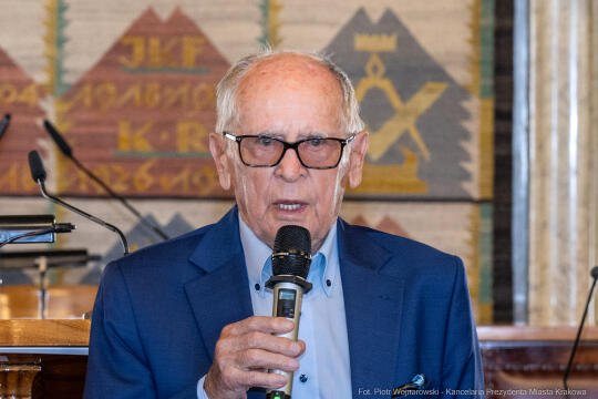 Krakowska Rada Seniorów, Sobiesław Zasada, członek, Bogumiła Drabik