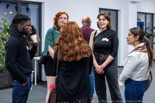 Expats in Business, zdjęcia, spotkanie, Centrum Wielokulturowe, Ewelina Pytel, biznes, Kandaka Dua,