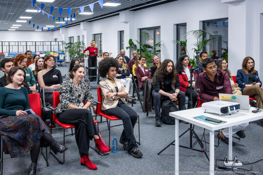 Expats in Business, zdjęcia, spotkanie, Centrum Wielokulturowe, Ewelina Pytel, biznes, Kandaka Dua,