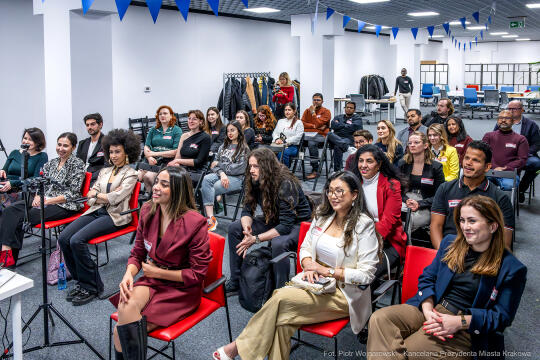 Expats in Business, zdjęcia, spotkanie, Centrum Wielokulturowe, Ewelina Pytel, biznes, Kandaka Dua,