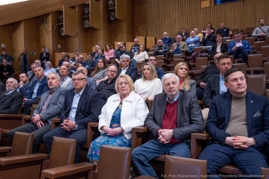 PW_453007_fot. Piotr Wojnarowski.jpg-Miszalski, AWF, AKF zdjęcia, sport, kluby, spotkanie