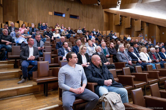 PW_453014_fot. Piotr Wojnarowski.jpg-Miszalski, AWF, AKF zdjęcia, sport, kluby, spotkanie