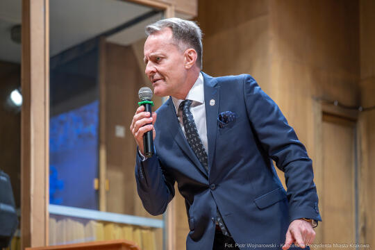 PW_453015_fot. Piotr Wojnarowski.jpg-Miszalski, AWF, AKF zdjęcia, sport, kluby, spotkanie