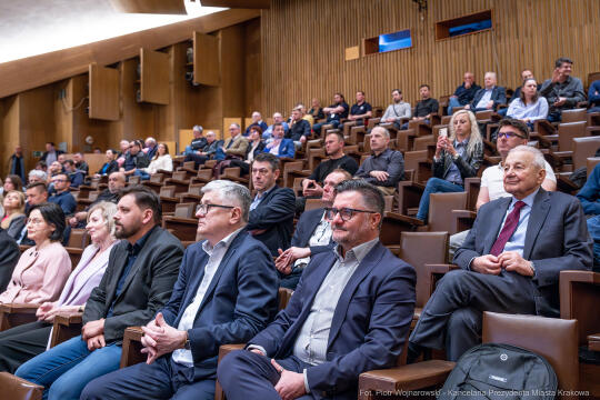 PW_453016_fot. Piotr Wojnarowski.jpg-Miszalski, AWF, AKF zdjęcia, sport, kluby, spotkanie