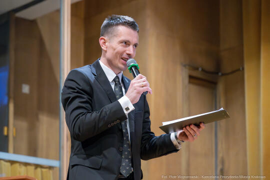 PW_453020_fot. Piotr Wojnarowski.jpg-Miszalski, AWF, AKF zdjęcia, sport, kluby, spotkanie