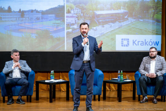 PW_453025_fot. Piotr Wojnarowski.jpg-Miszalski, AWF, AKF zdjęcia, sport, kluby, spotkanie