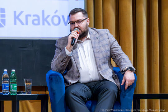 PW_453036_fot. Piotr Wojnarowski.jpg-Miszalski, AWF, AKF zdjęcia, sport, kluby, spotkanie