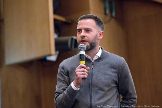 PW_453056_fot. Piotr Wojnarowski.jpg-Miszalski, AWF, AKF zdjęcia, sport, kluby, spotkanie