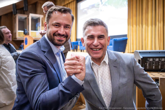 PW_453061_fot. Piotr Wojnarowski.jpg-Miszalski, AWF, AKF zdjęcia, sport, kluby, spotkanie