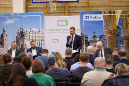 ławka dialogu w Bieńczycach