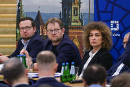 ławka dialogu w Bieńczycach