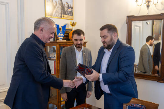 20250401-BSK_9566-Poprawione-Szum.jpg-Spotkanie, Prezydent Sęk