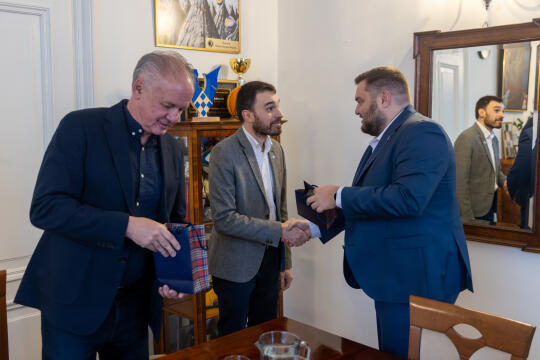 20250401-BSK_9573-Poprawione-Szum.jpg-Spotkanie, Prezydent Sęk