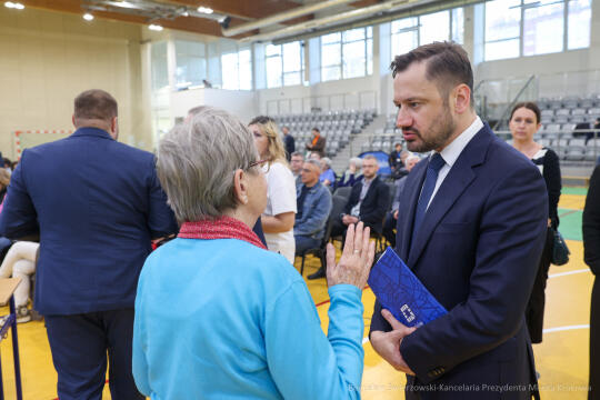 BS-250403-BSK_0223.jpg-Miszalski, Ławka Dialogu, Bieńczyce, Mazur, Sęk, mieszkańcy