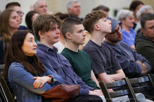 BS-250403-BSK_0522.jpg-Miszalski, Ławka Dialogu, Bieńczyce, Mazur, Sęk, mieszkańcy