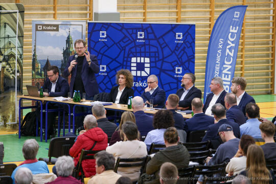 BS-250403-BSK_0793.jpg-Miszalski, Ławka Dialogu, Bieńczyce, Mazur, Sęk, mieszkańcy