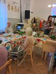 5132294147448_n.jpg-Przygotowania do Niedzieli Palmowej 2025 na Helclów.