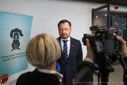 BS-250412-BSK_7269.jpg-Prawa Zwierząt, Miszalski, Konferencja