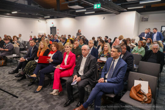 BS-250412-BSK_7298.jpg-Prawa Zwierząt, Miszalski, Konferencja