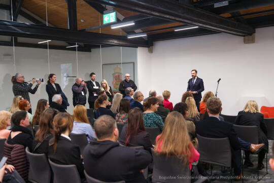 BS-250412-BSK_7315.jpg-Prawa Zwierząt, Miszalski, Konferencja