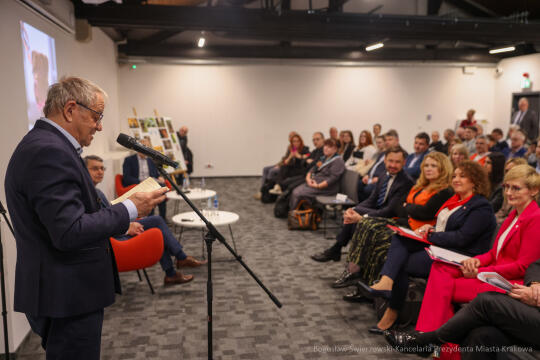 BS-250412-BSK_7502.jpg-Prawa Zwierząt, Miszalski, Konferencja