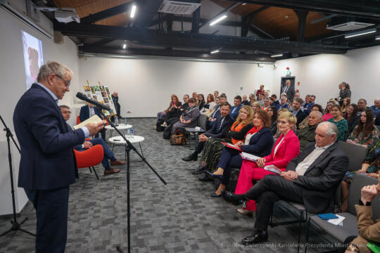 BS-250412-BSK_7510.jpg-Prawa Zwierząt, Miszalski, Konferencja