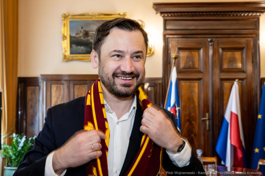 PW_464_010_fot. Piotr Wojnarowski.jpg-Miszalski, zdjęcia, spotkanie, licealiści, 8 LO Kraków