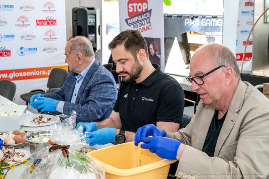 PW_466_004_fot. Piotr Wojnarowski.jpg-Miszalski, zdjęcia, żurek, Nowa Huta, Drabik, Wielkanoc