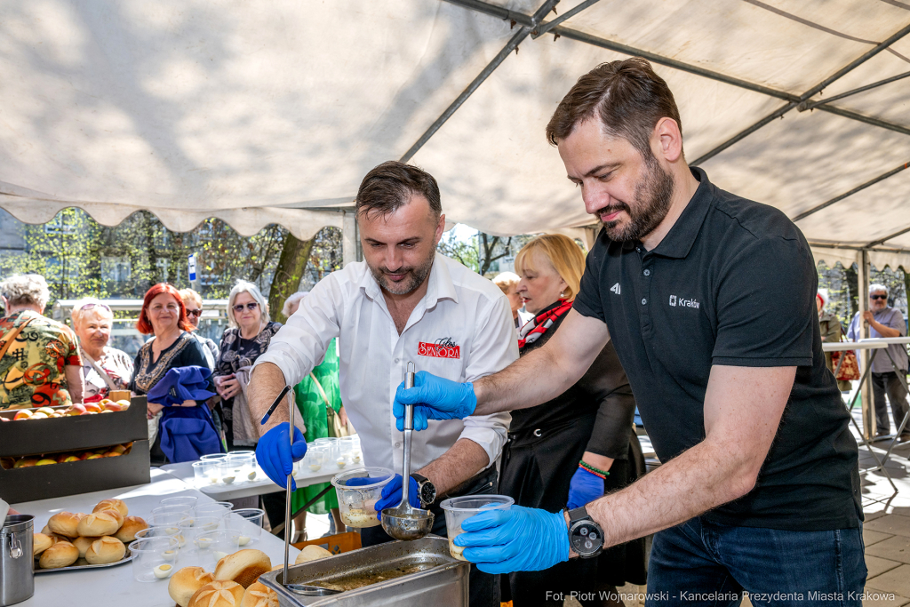 PW_466_011_fot. Piotr Wojnarowski.jpg-Miszalski, zdjęcia, żurek, Nowa Huta, Drabik, Wielkanoc  Autor: P. Wojnarowski