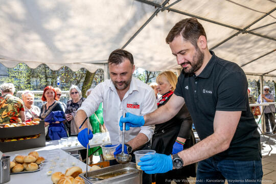 PW_466_011_fot. Piotr Wojnarowski.jpg-Miszalski, zdjęcia, żurek, Nowa Huta, Drabik, Wielkanoc